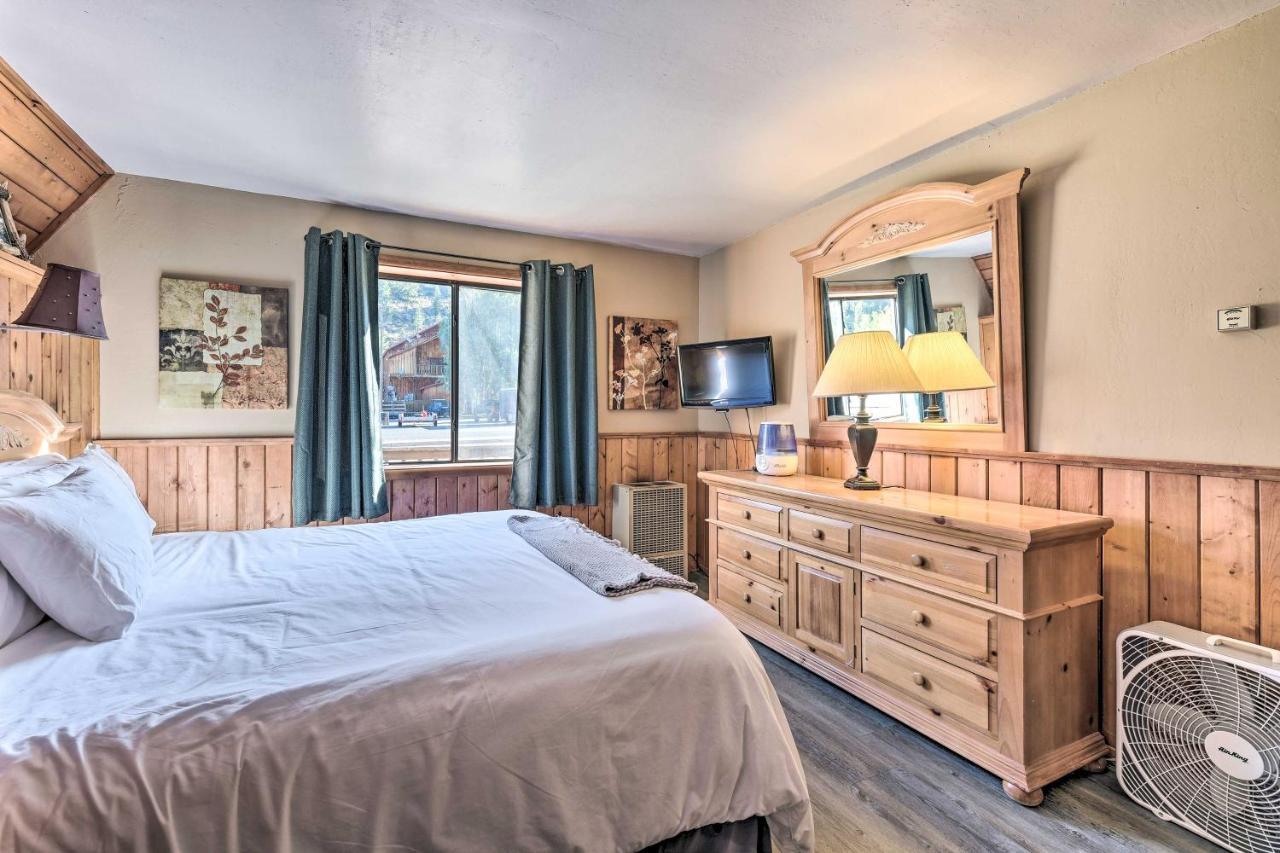Ski-Inandski-Out Red River Cabin With Mtn Views! Eksteriør bilde