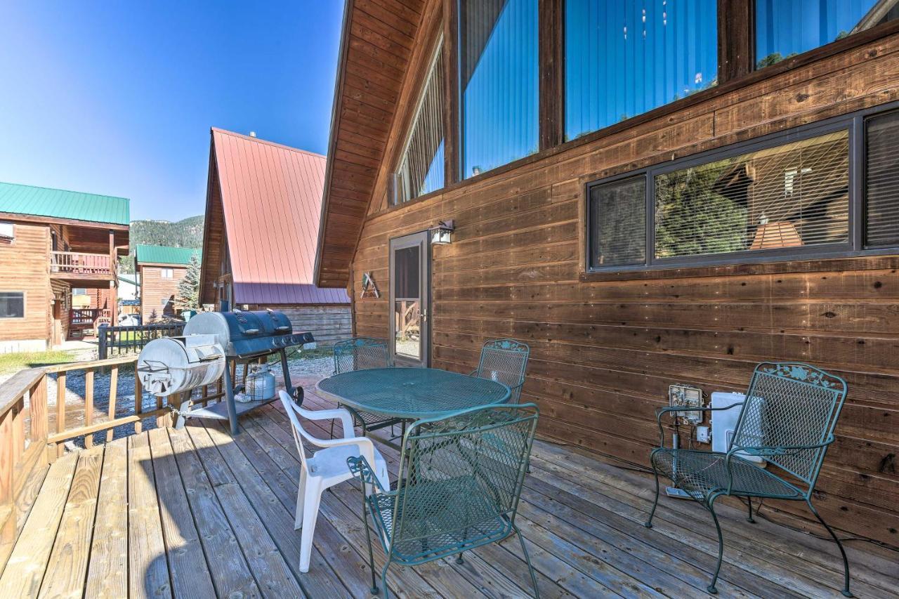 Ski-Inandski-Out Red River Cabin With Mtn Views! Eksteriør bilde