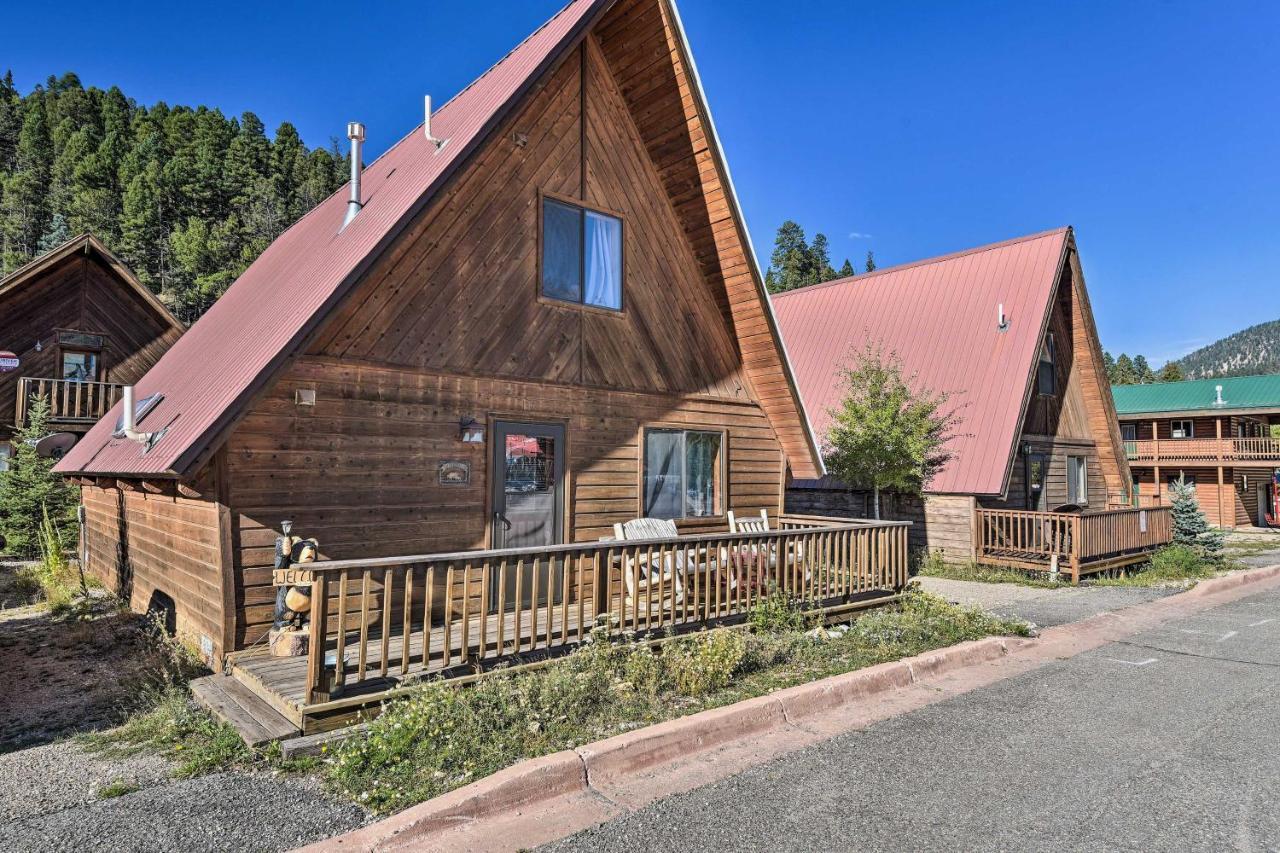 Ski-Inandski-Out Red River Cabin With Mtn Views! Eksteriør bilde